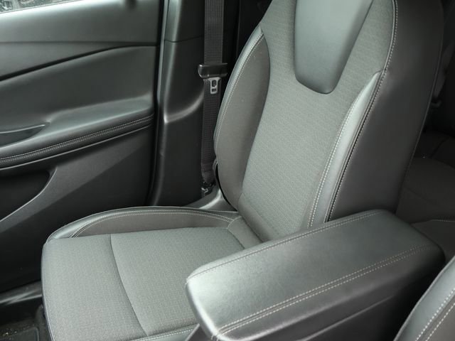 Used 2020 Buick Encore GX Preferred w/ Cold Weather Comfort Package FWD image 19