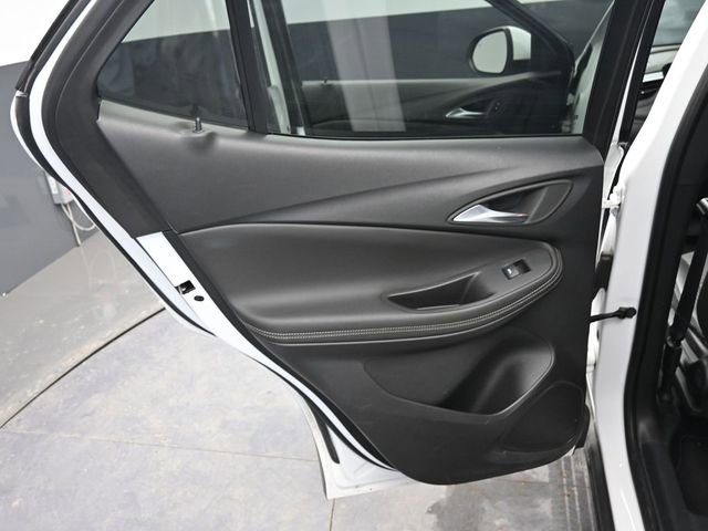 Used 2025 Buick Encore GX Preferred image 13