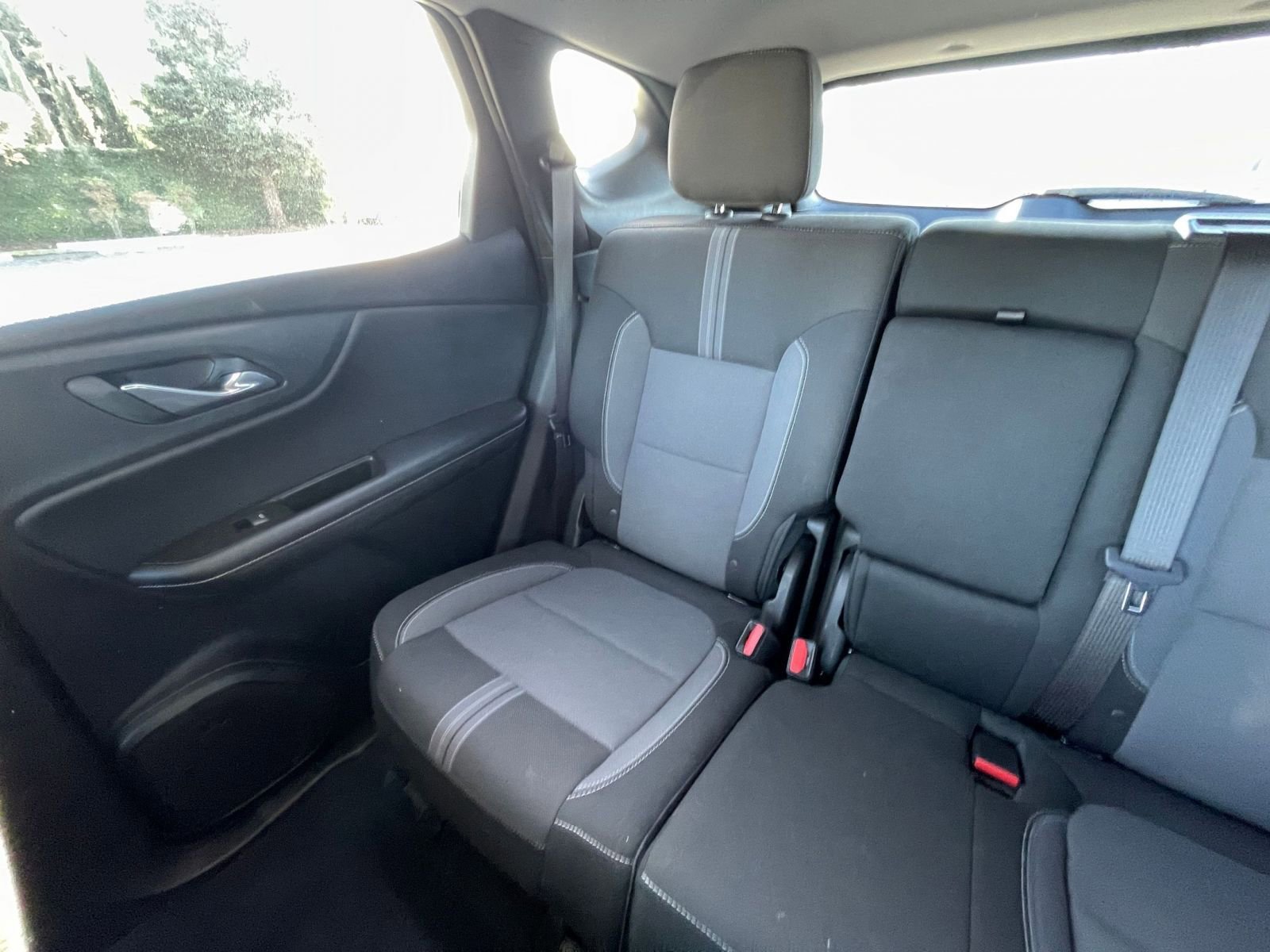 Used 2025 Chevrolet Blazer LT image 34