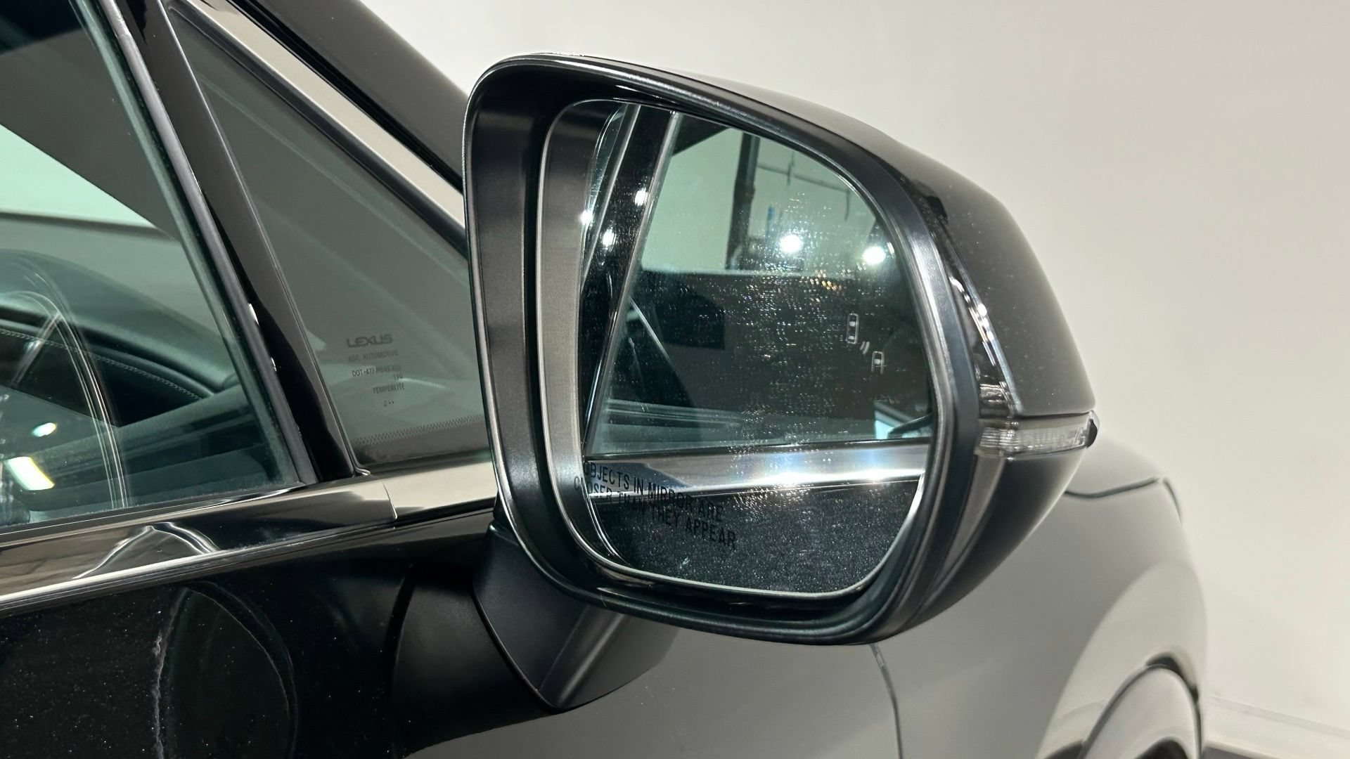 Used 2023 Lexus RX 350 Premium w/ Cold Area Package AWD/4WD image 13