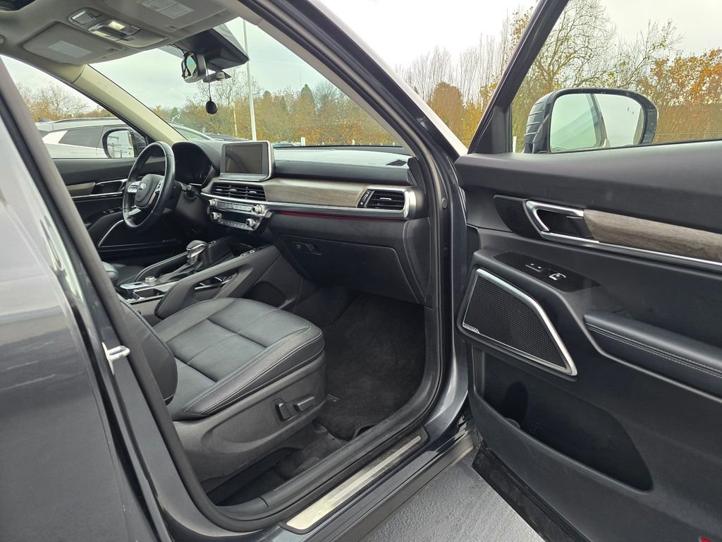 Used 2020 Kia Telluride SX image 14