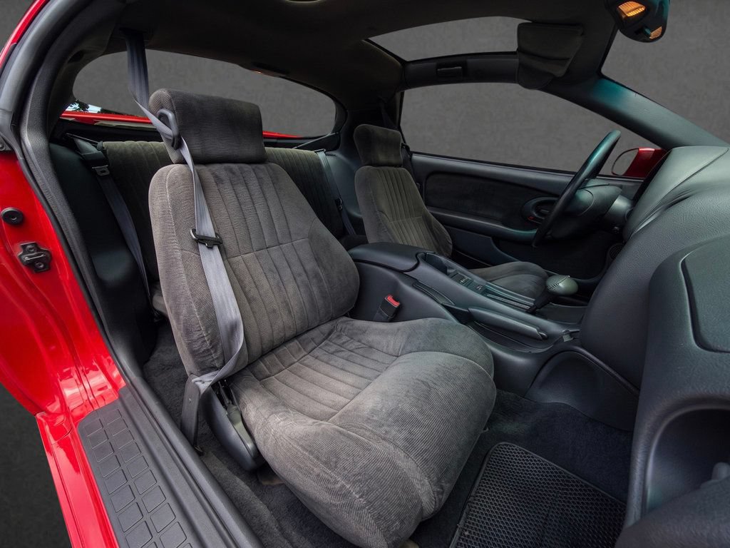 Used 1995 Pontiac Firebird Trans Am RWD image 8