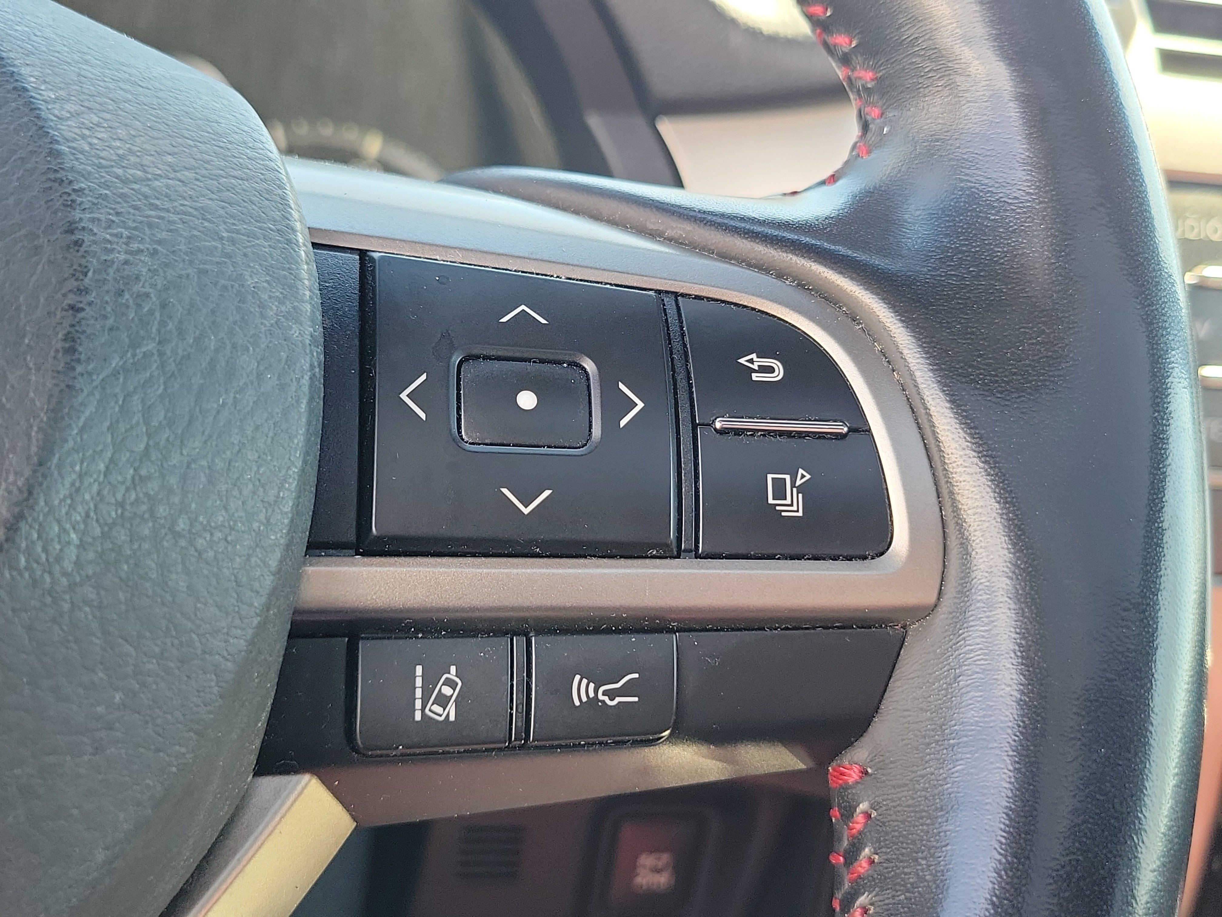 Used 2021 Lexus GX 460 Premium w/ Premium Package image 20