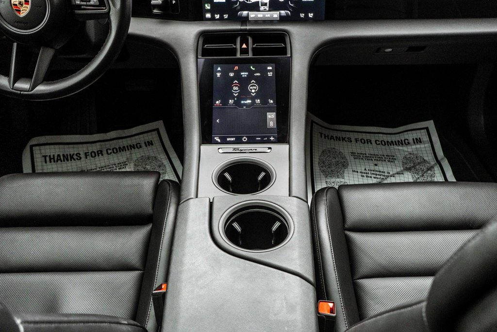 Used 2021 Porsche Taycan 4S image 12