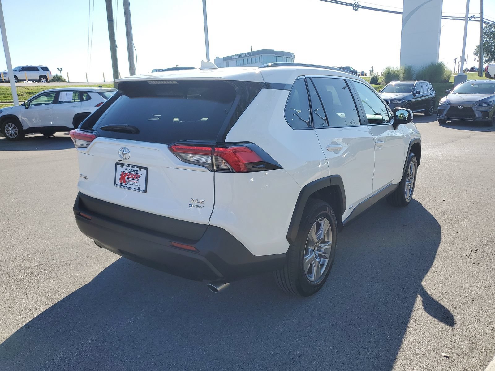 Certified 2025 Toyota RAV4 XLE AWD/4WD image 4