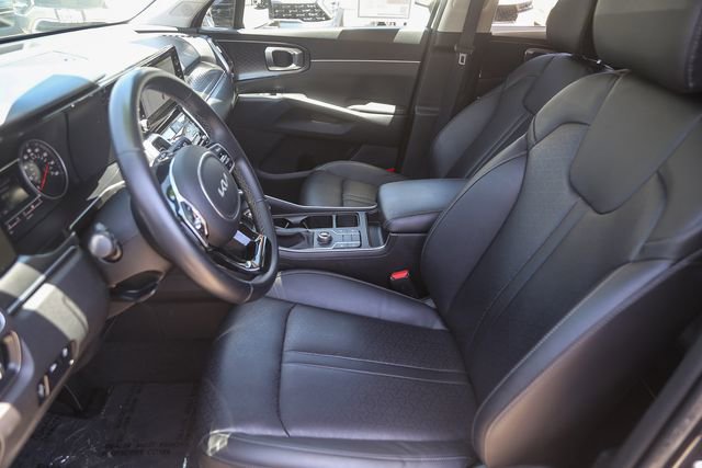 Certified 2023 Kia Sorento S w/ Panoramic Sunroof Package FWD image 18