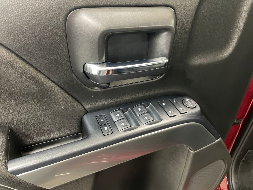 Used 2018 Chevrolet Silverado 1500 LT w/ All Star Edition image 25