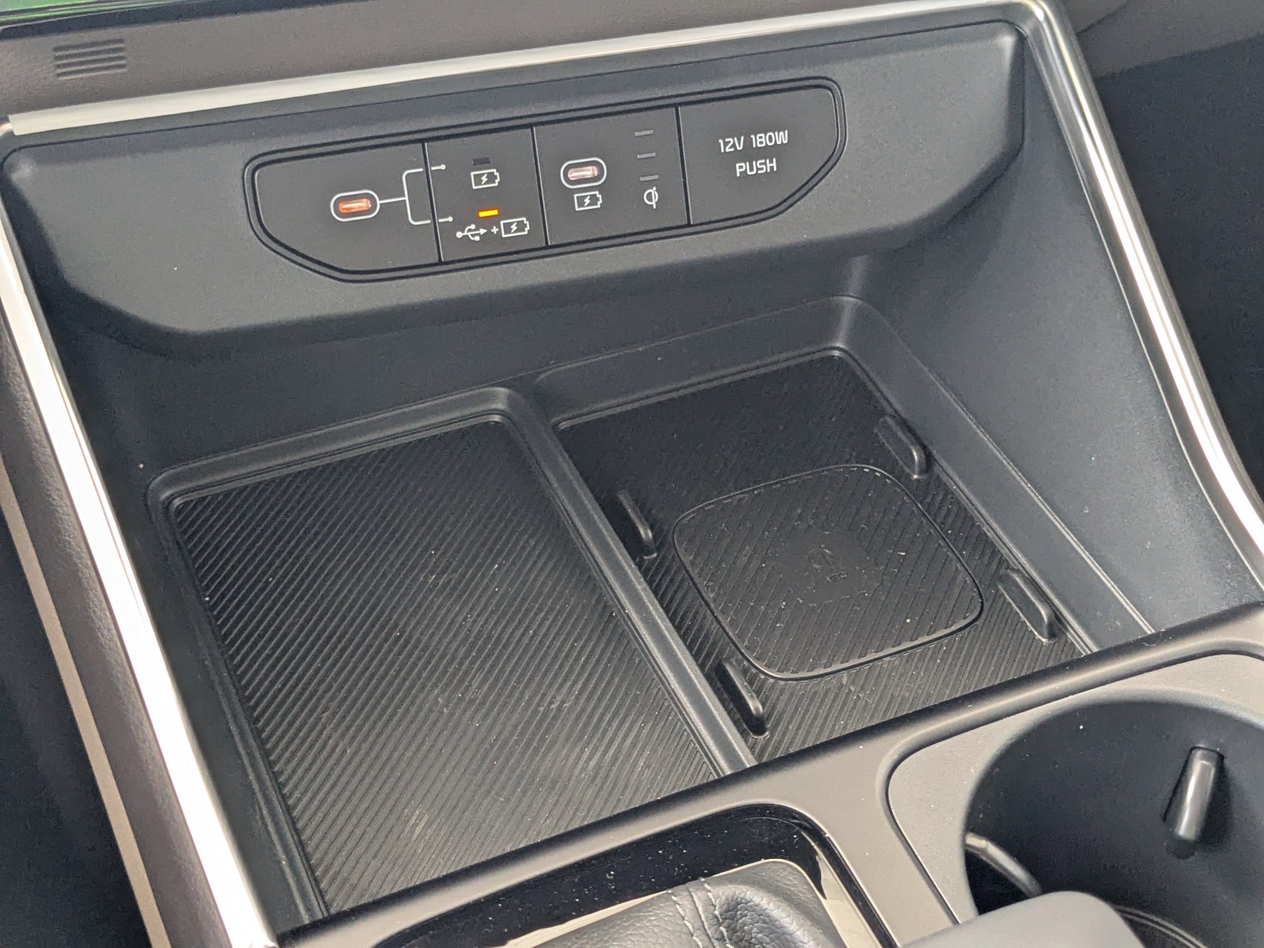 New 2026 Kia Carnival SX image 29