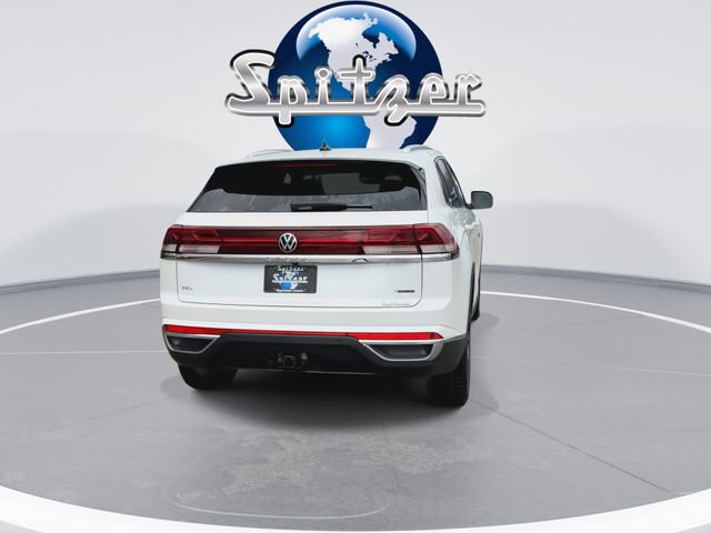 New 2026 Volkswagen Atlas Cross Sport SEL AWD/4WD image 3