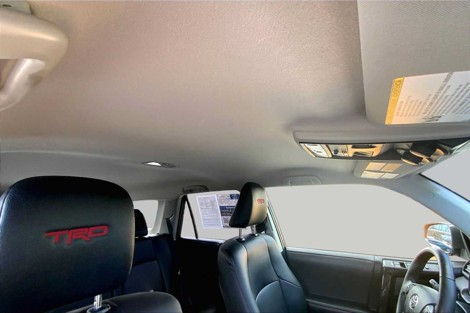 Used 2021 Toyota 4Runner TRD Off-Road Premium AWD/4WD image 25