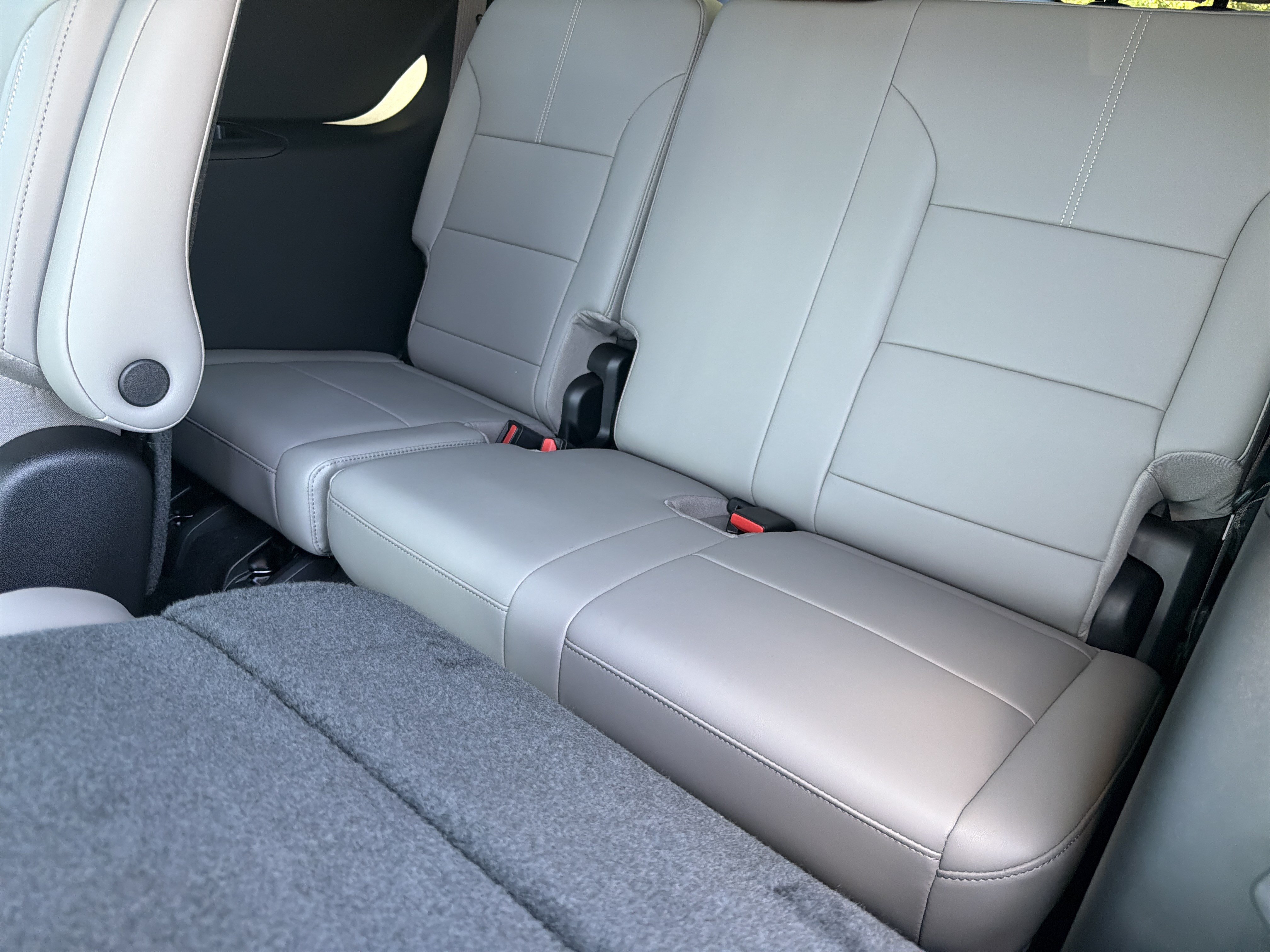 New 2027 GMC Acadia Elevation w/ Black Edition FWD image 21