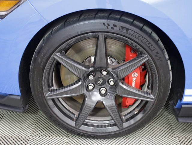 Used 2022 Ford Mustang Shelby GT500 w/ Carbon Fiber Track Pack image 16