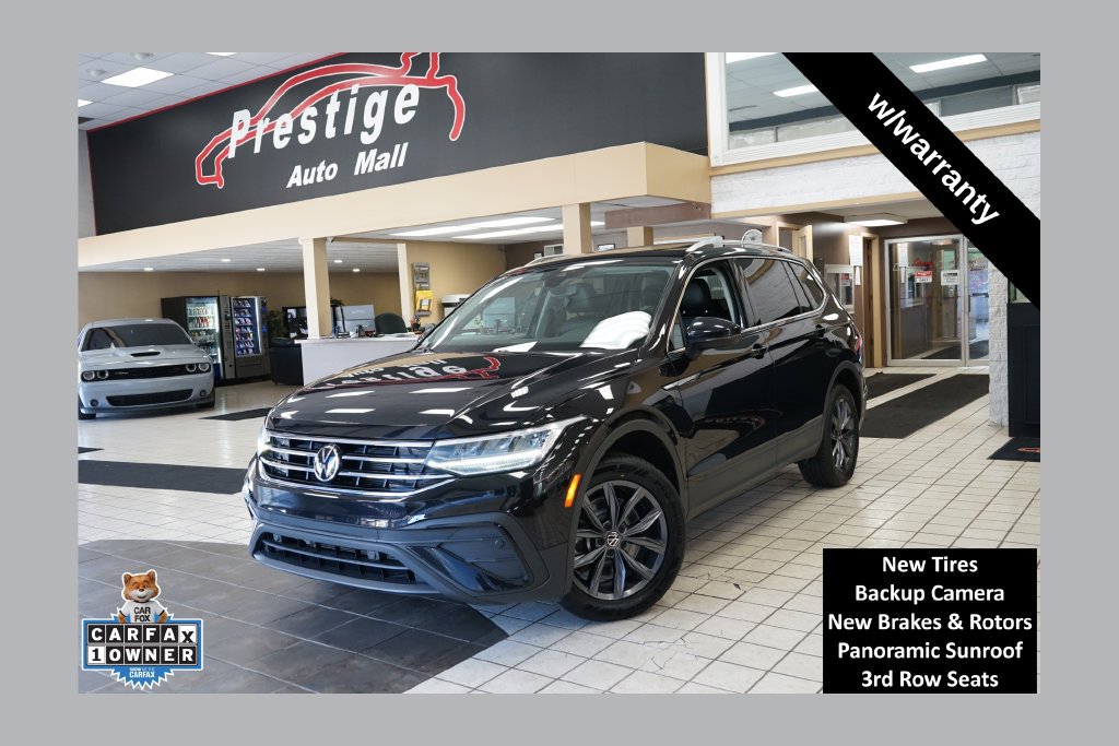 Used 2022 Volkswagen Tiguan SE FWD image 1