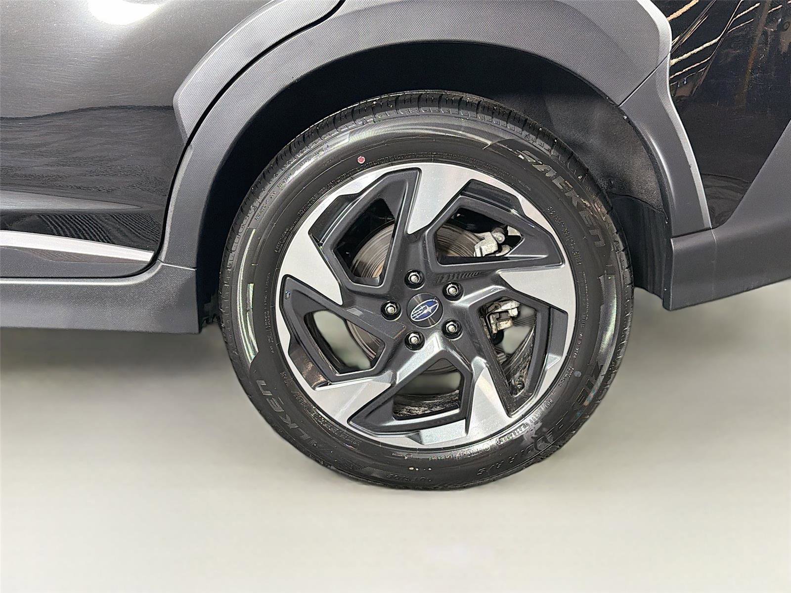 Used 2024 Subaru Crosstrek 2.5i Limited w/ Crosstrek Mirror Package image 32