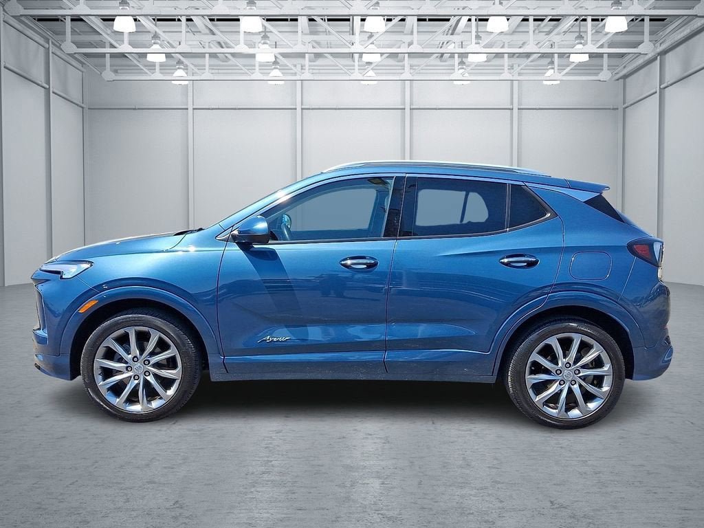 Certified 2024 Buick Encore GX Avenir w/ Avenir Convenience Package AWD/4WD image 9