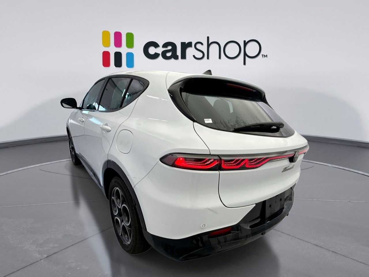 Used 2024 Alfa Romeo Tonale Ti AWD/4WD image 3