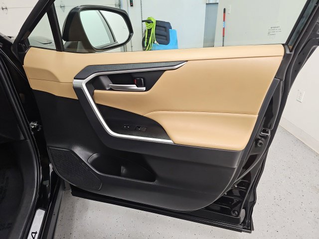 Certified 2025 Toyota RAV4 XLE Premium FWD image 37