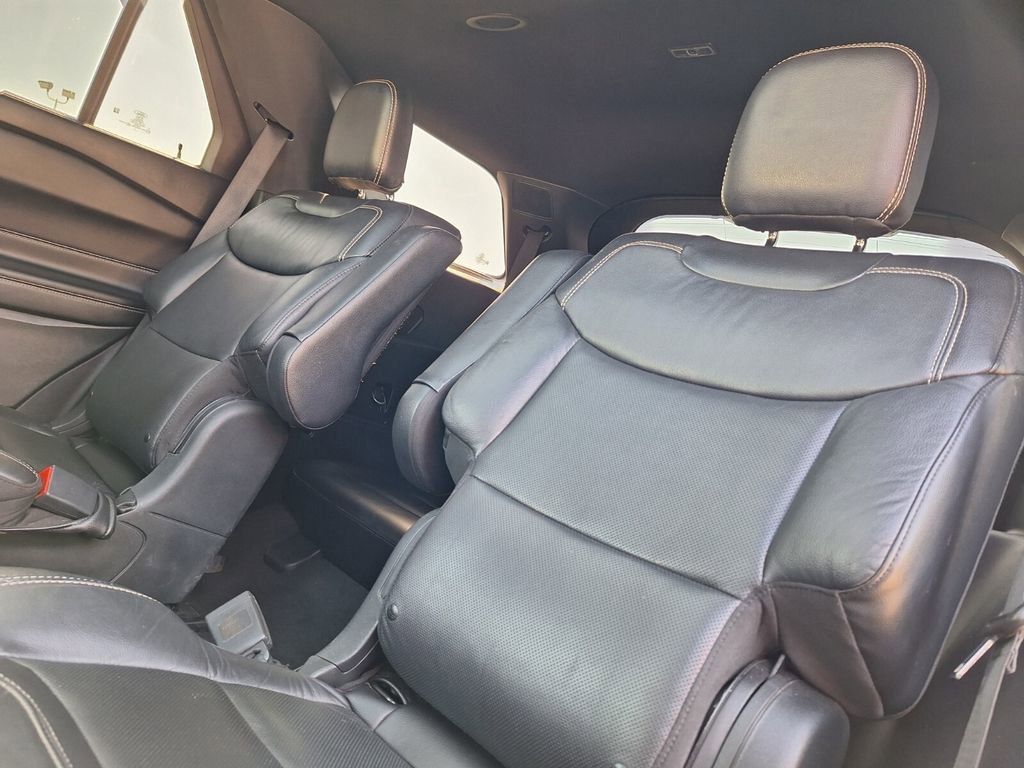 Used 2021 Ford Explorer ST w/ Equipment Group 401A image 24