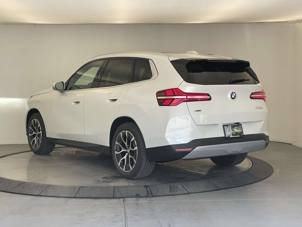New 2026 BMW X3 xDrive30i w/ Premium Package AWD/4WD image 3