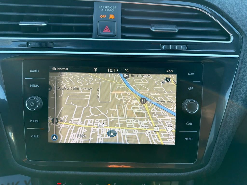 Used 2023 Volkswagen Tiguan SEL R-Line image 22