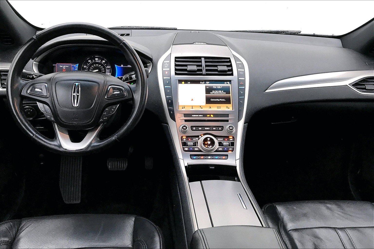 Used 2017 Lincoln MKZ Reserve w/ Technology Package FWD image 14