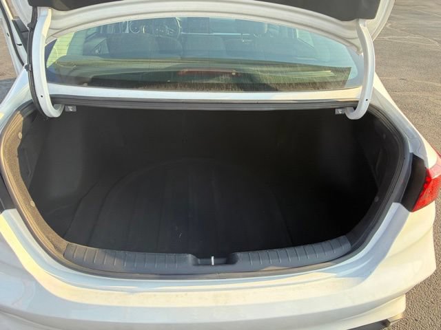 Used 2024 Kia Forte LXS FWD image 7