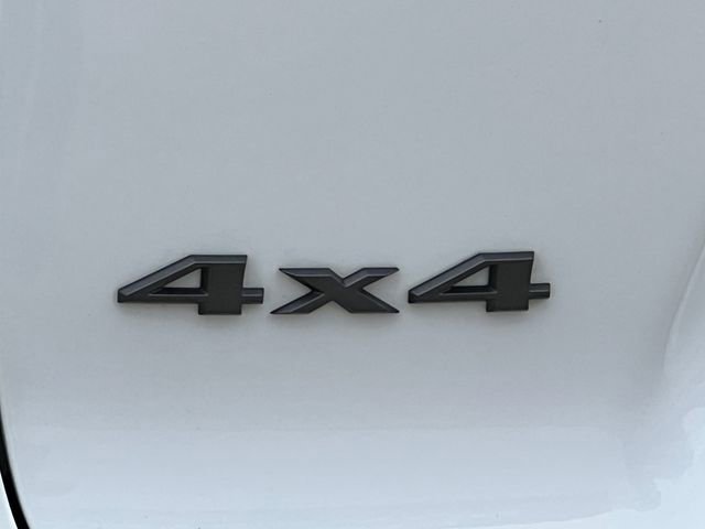 Used 2022 Jeep Cherokee Trailhawk w/ Sun, Sound & Nav Group AWD/4WD image 2