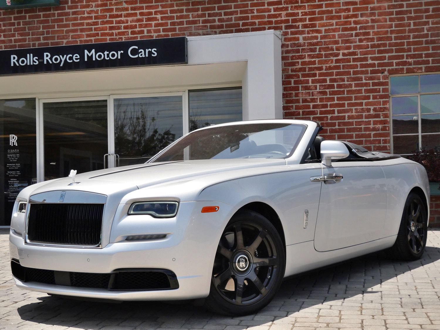 Certified 2021 Rolls-Royce Dawn RWD image 1