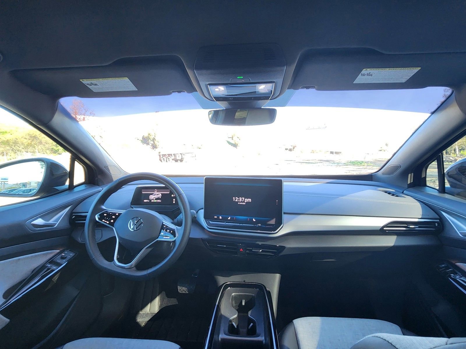 Used 2024 Volkswagen ID.4 Pro image 23