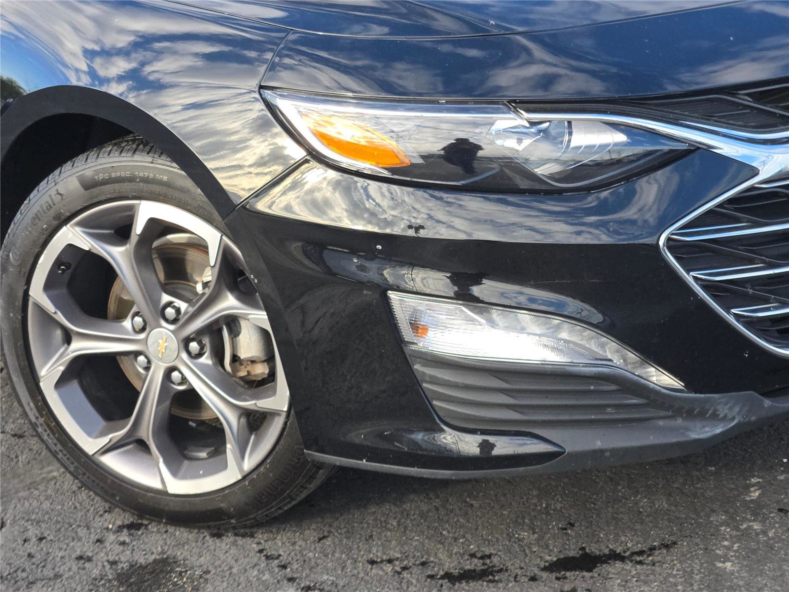 Used 2024 Chevrolet Malibu LT image 3