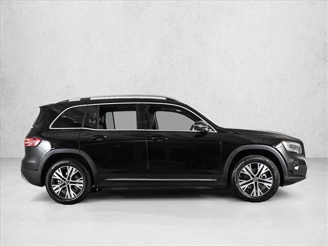 New 2026 Mercedes-Benz GLB 250 4MATIC image 4