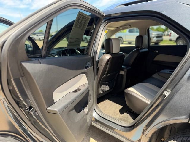 Used 2017 Chevrolet Equinox Premier w/ Enhanced Convenience Package AWD/4WD image 11