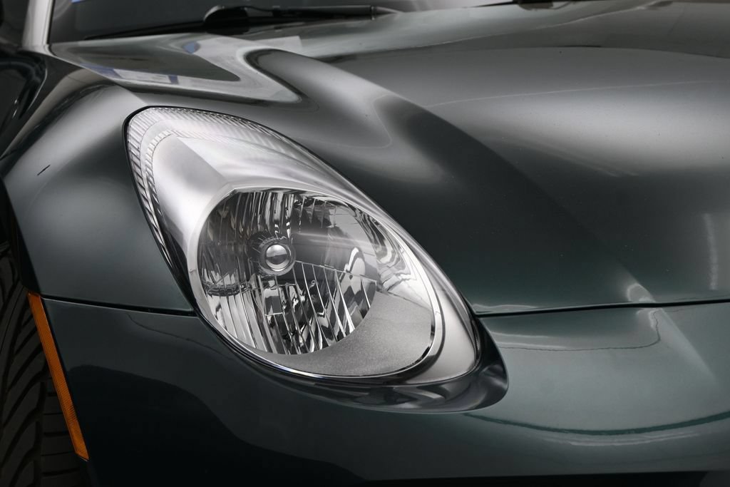 Used 2007 Pontiac Solstice GXP w/ Premium Package RWD image 4
