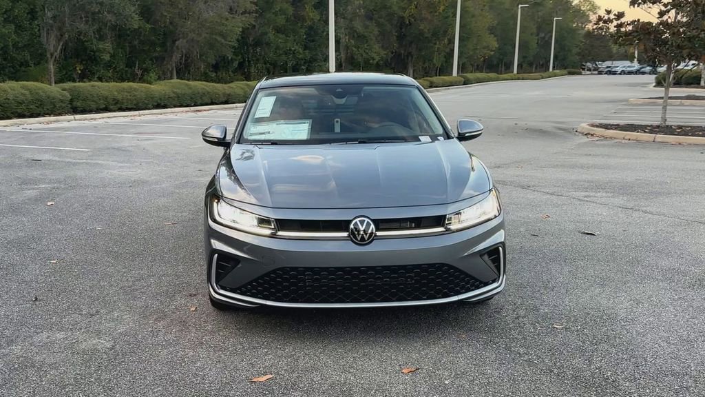 New 2026 Volkswagen Jetta SEL image 3