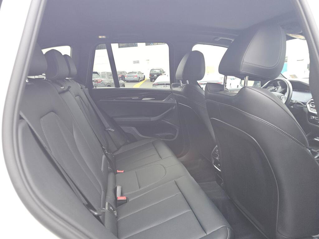 Used 2024 BMW X3 xDrive30i AWD/4WD image 14