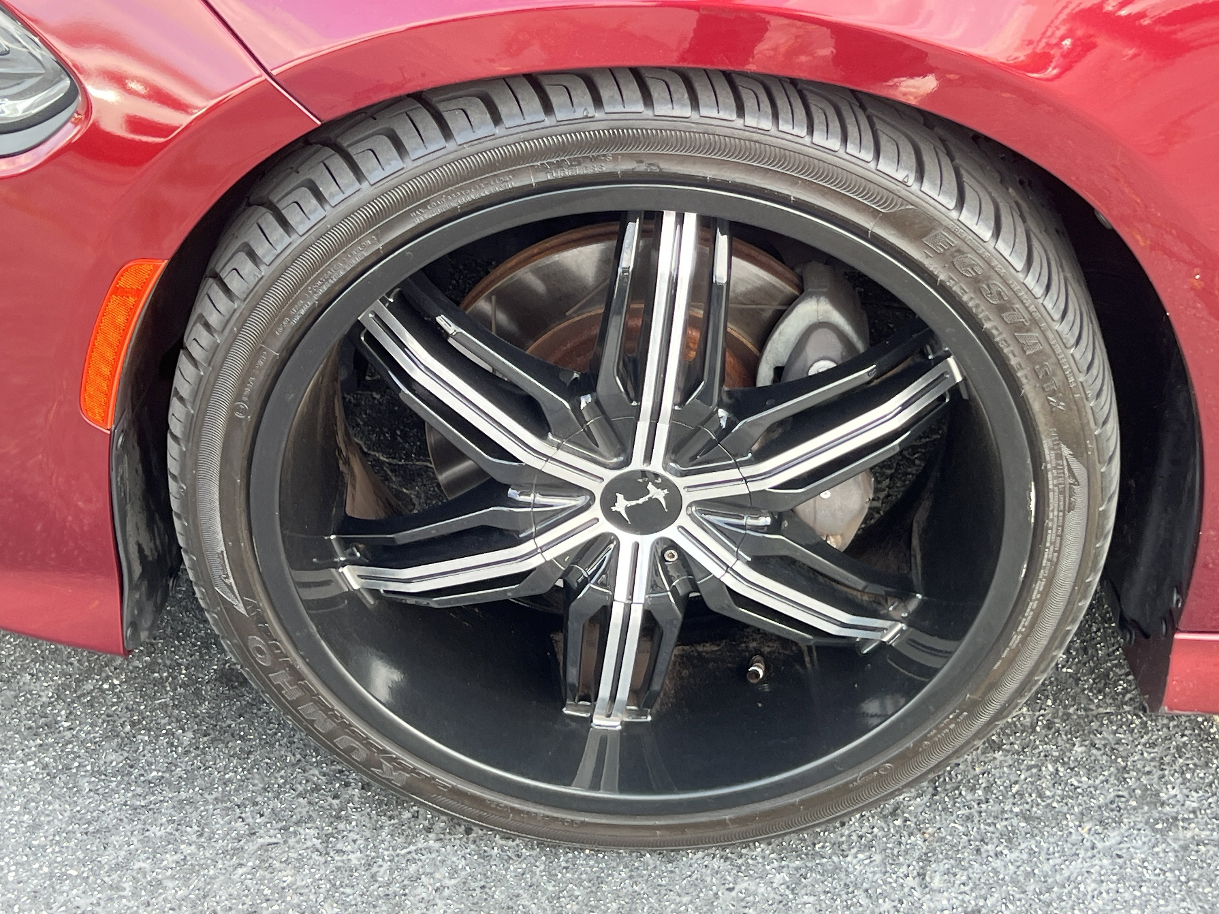 Used 2019 Dodge Charger Scat Pack RWD image 13