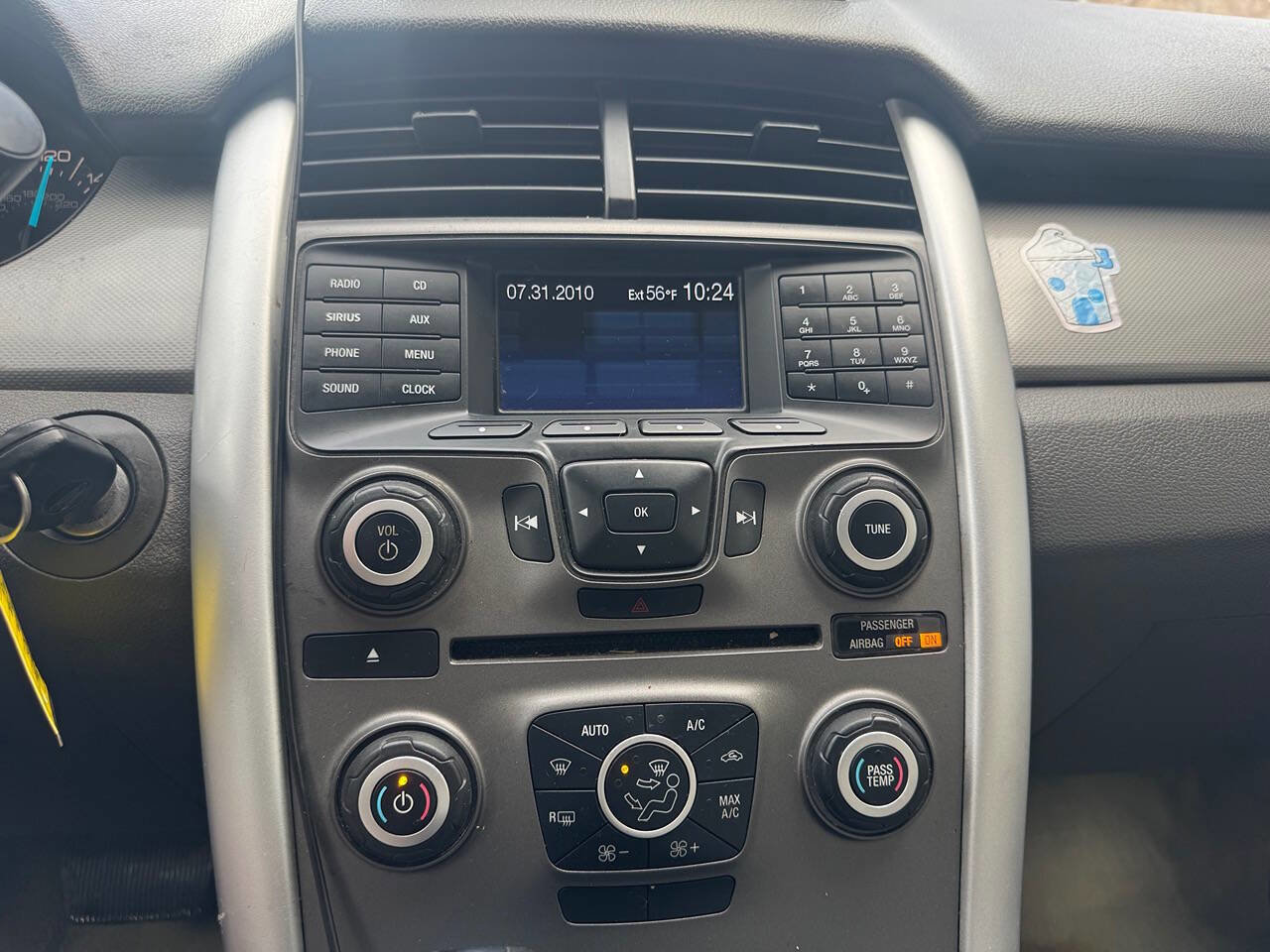 Used 2011 Ford Edge SEL image 27