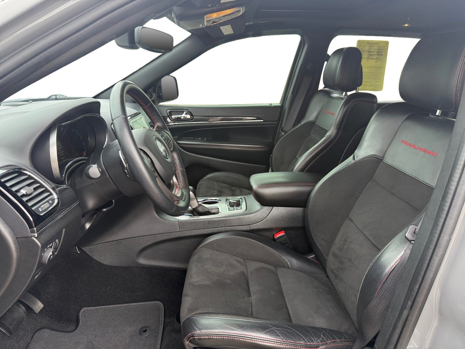 Used 2021 Jeep Grand Cherokee Trailhawk AWD/4WD image 10