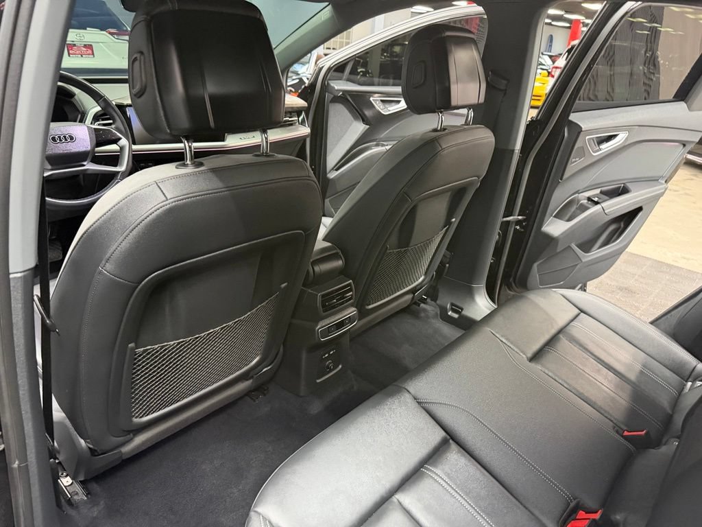 Used 2023 Audi Q4 e-tron Premium Plus RWD image 40
