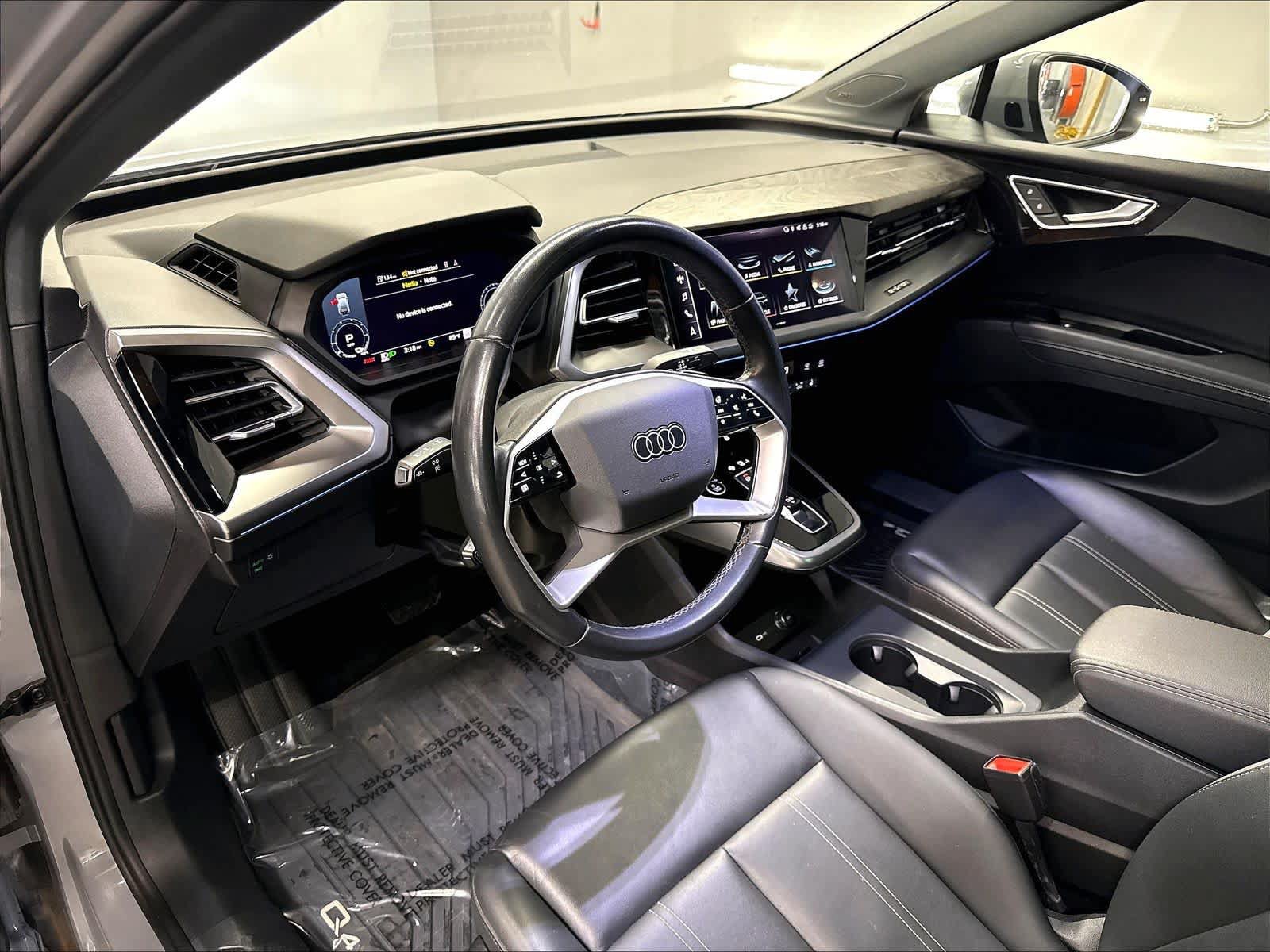 Used 2023 Audi Q4 e-tron Premium Plus w/ Premium Plus AWD/4WD image 15