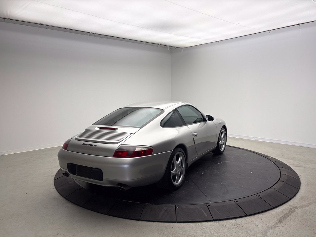 Used 2001 Porsche 911 Carrera RWD image 7