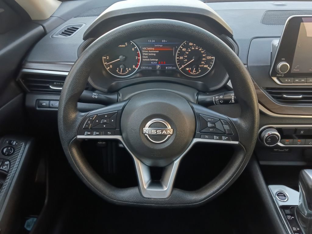 Used 2024 Nissan Altima 2.5 SV FWD image 21