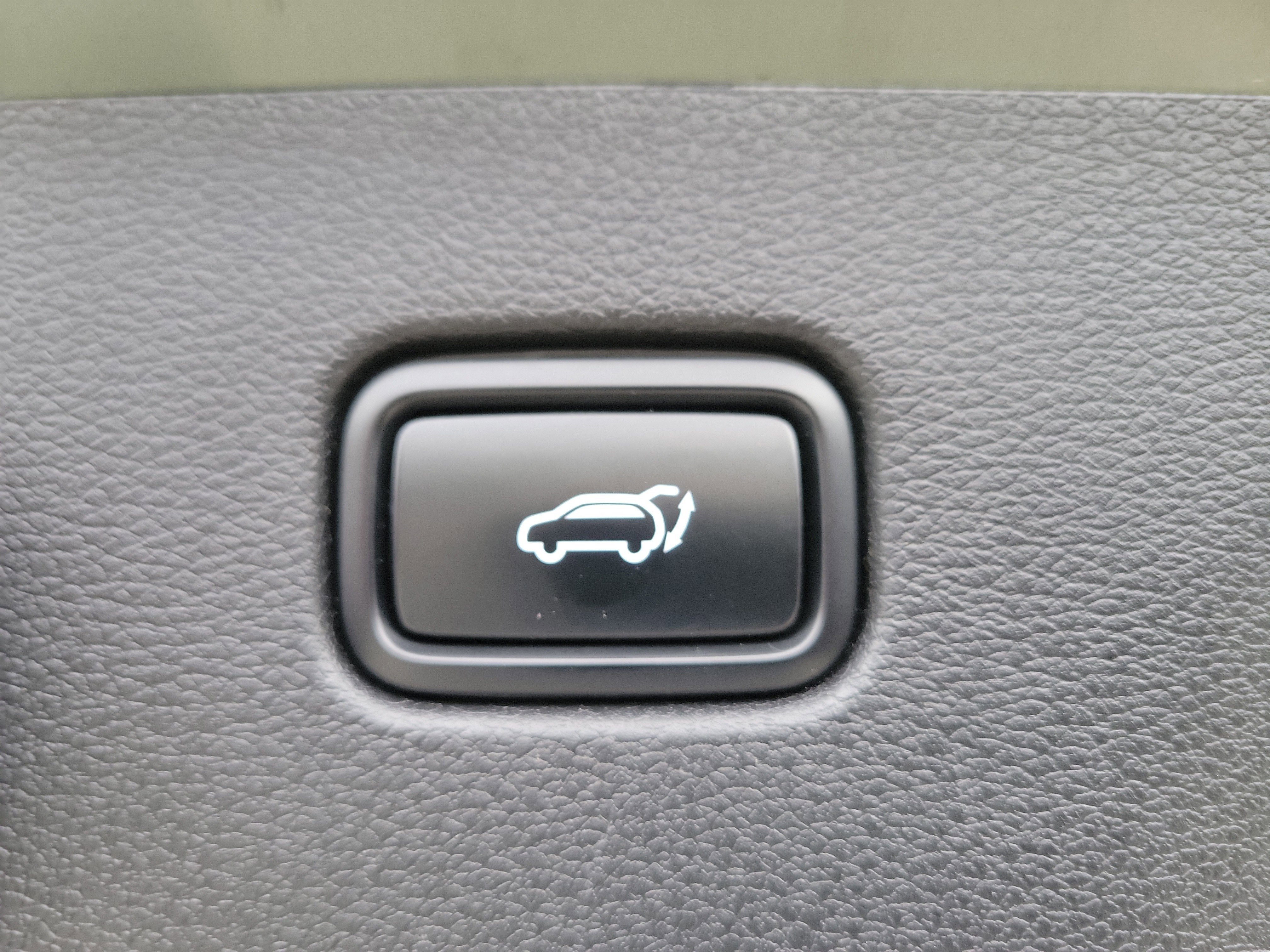 Used 2024 Kia Sportage X-Line w/ X-Line Premium Package image 10
