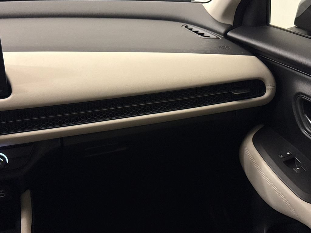 Certified 2024 Honda HR-V LX image 16