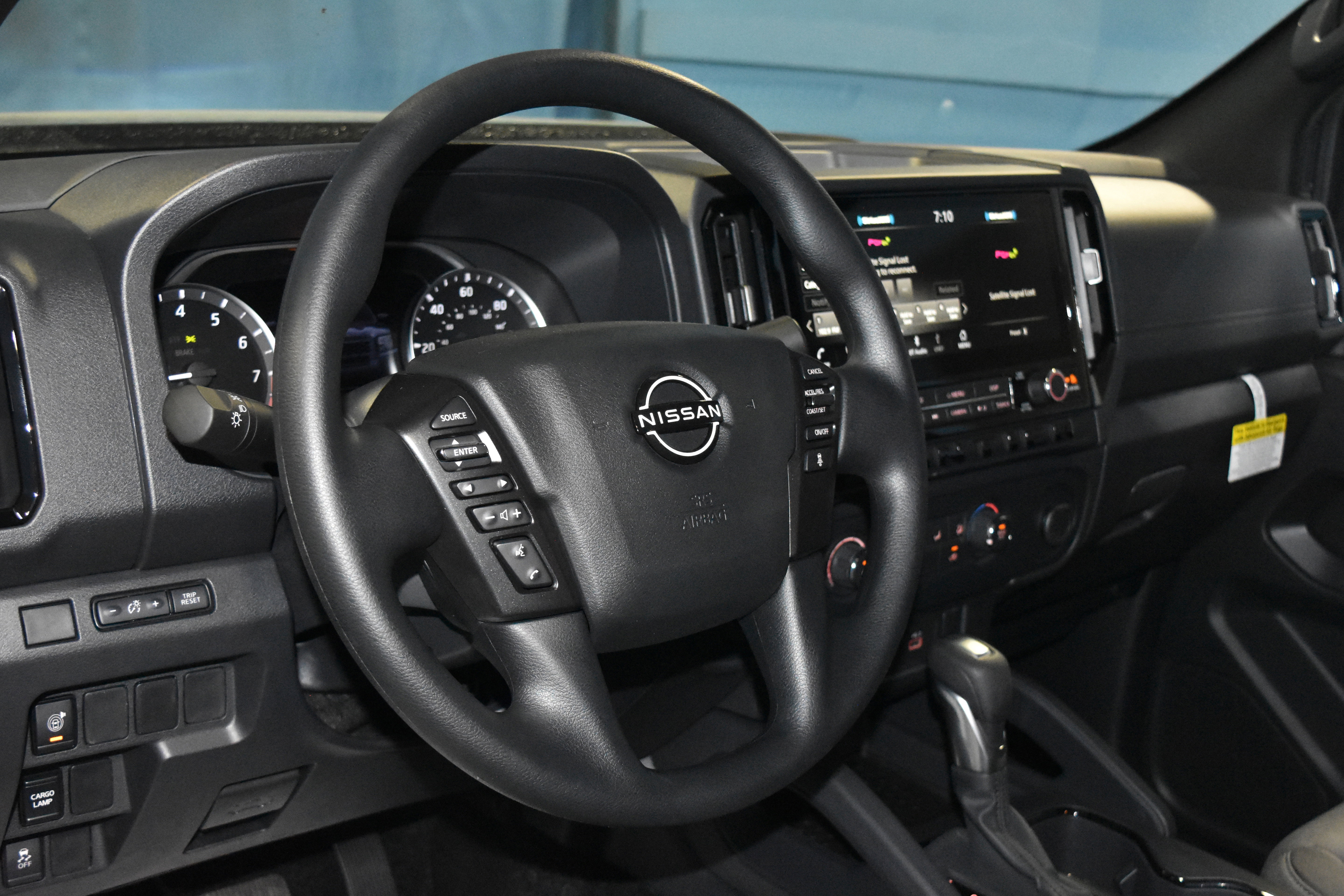 New 2026 Nissan Frontier SV w/ Tow Package AWD/4WD image 2
