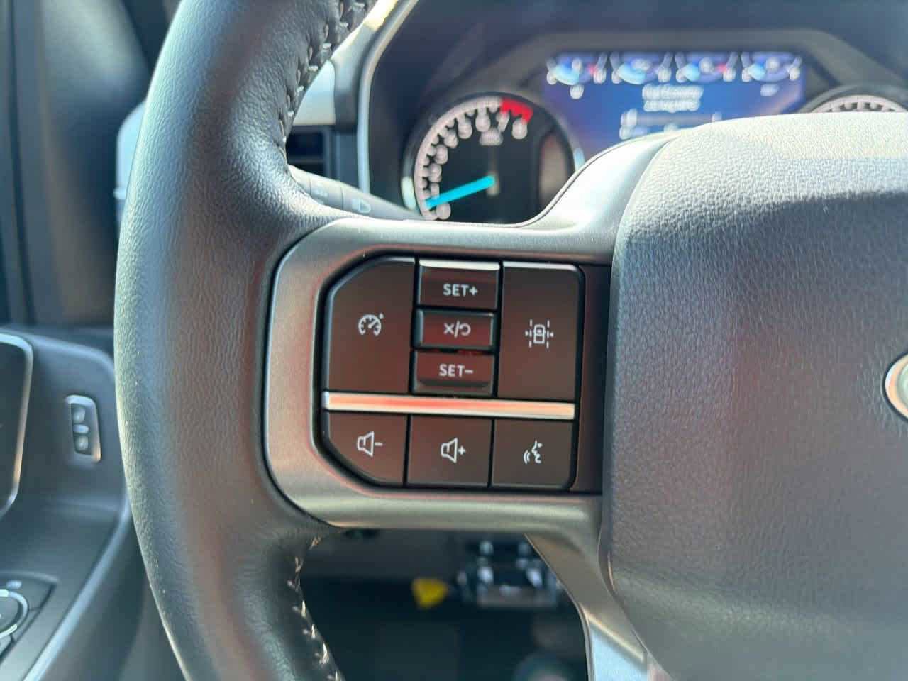 Used 2022 Ford F150 XLT w/ Equipment Group 302A High image 27