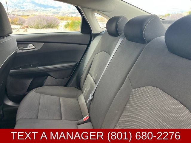 Used 2021 Kia Forte LXS FWD image 13