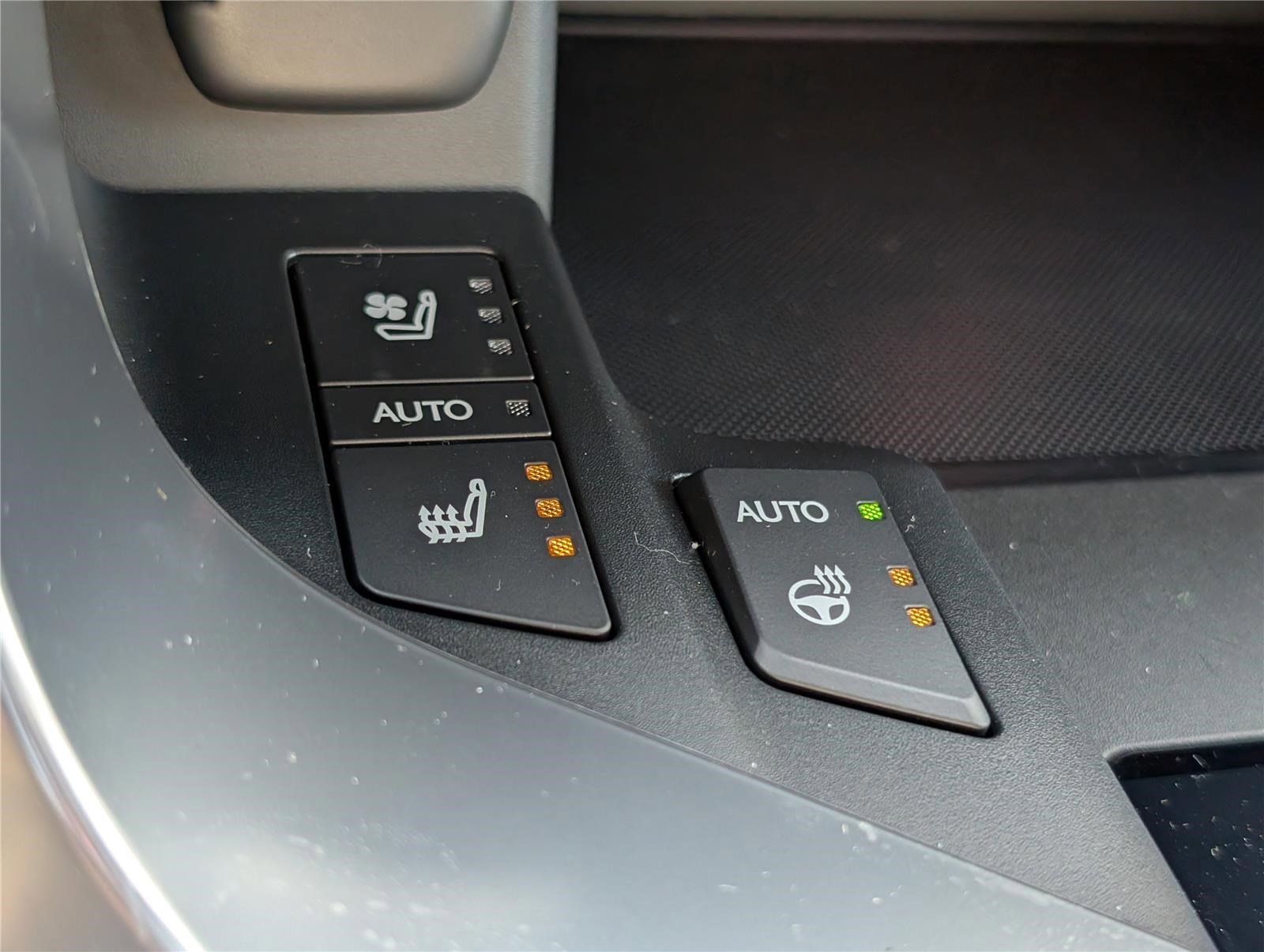 New 2026 Lexus LX 600 4WD w/ Luxury Package image 27