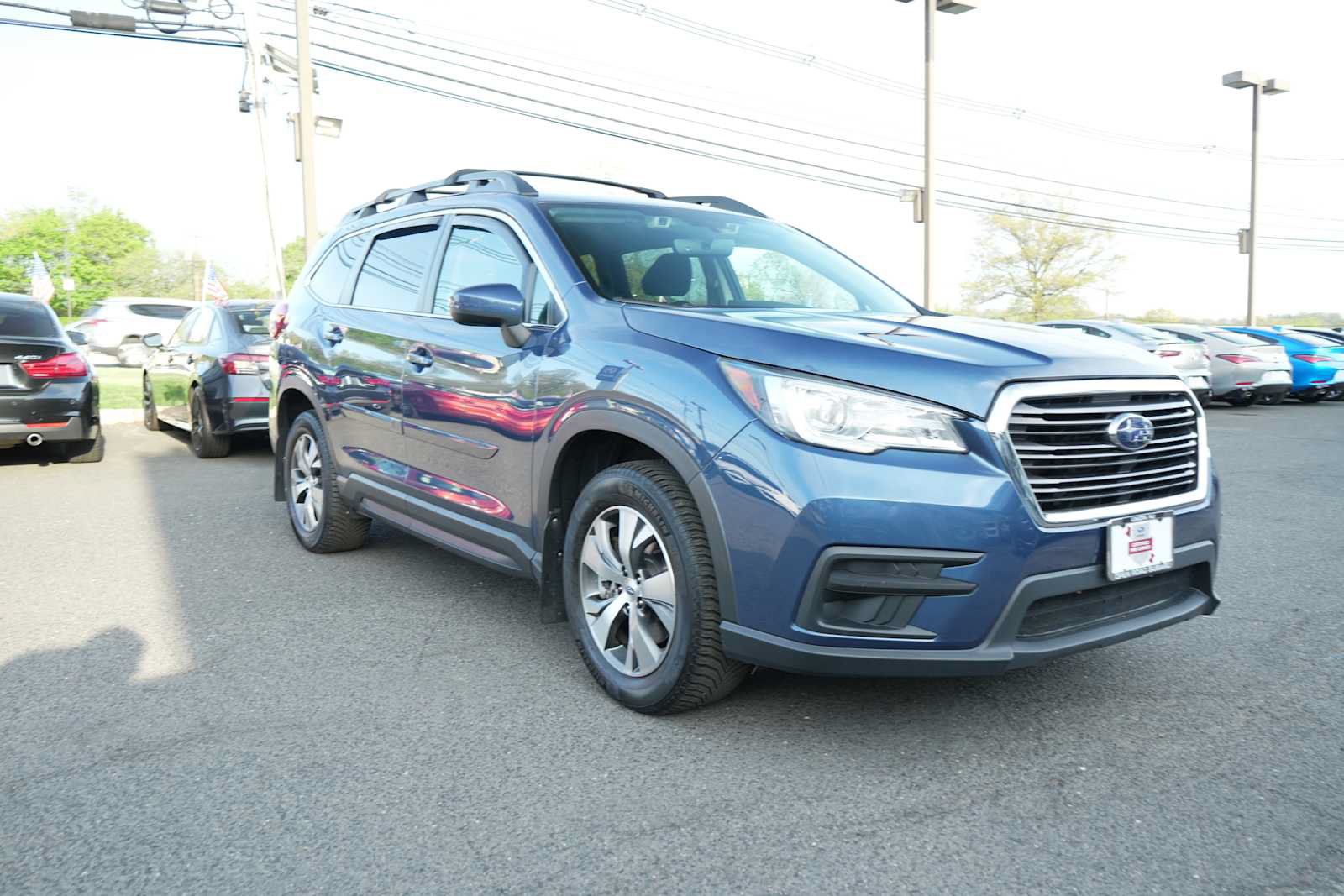 Used 2022 Subaru Ascent Premium w/ Convenience Package AWD/4WD image 1