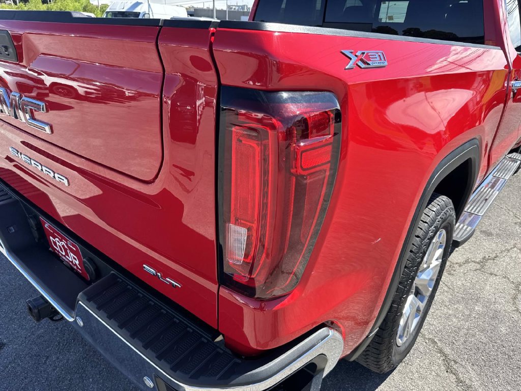 Used 2019 GMC Sierra 1500 SLT w/ SLT Premium Package AWD/4WD image 22
